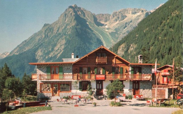 Swiss Lodge Hotel Bélvedère