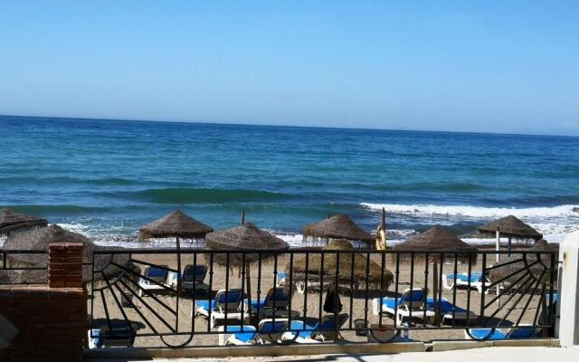 Skol 923A by Completely Marbella