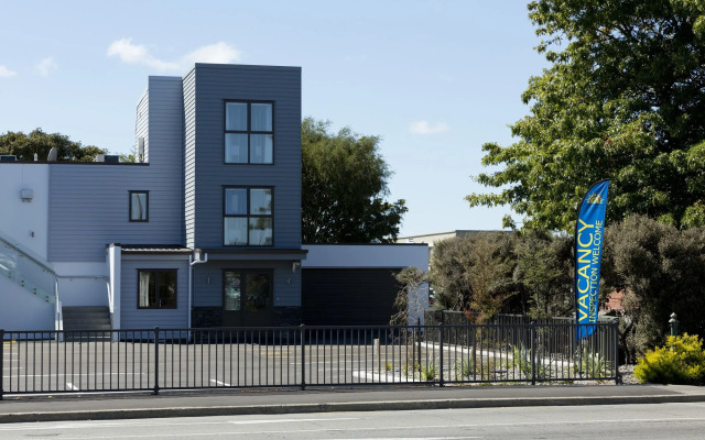 239 on Lincoln Motel