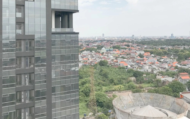 Good Deals And Relaxing 2Br At Grand Sungkono Lagoon Apartment