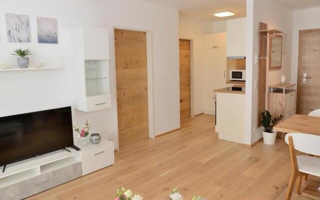 Apartment Serles