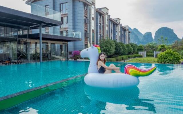 Sino County Resort Hotel