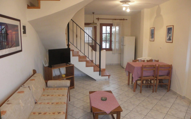 Lakonia Bay - Apartments