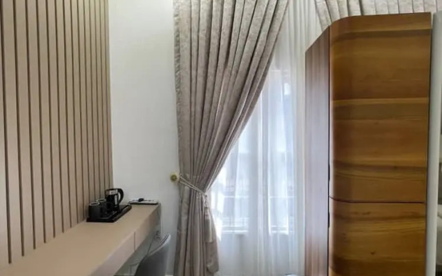 UrbanEdge Hotel