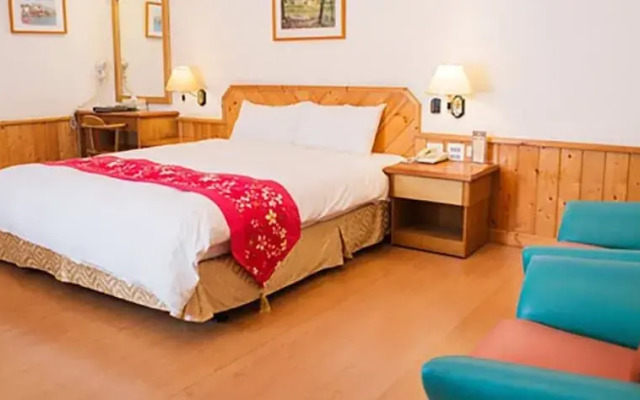 West Lake Resortopia