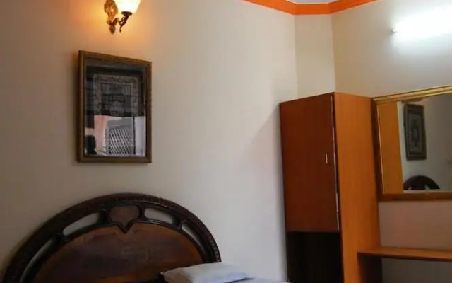 Sai Home Stay Bed and Breakfast