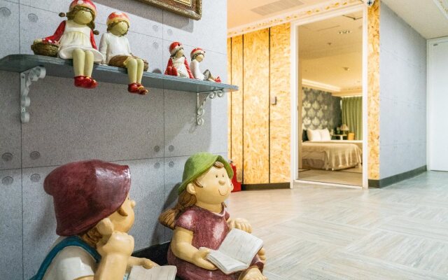 Gwawa Hotel