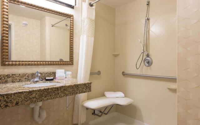 Hampton Inn and Suites Indianapolis - Fishers