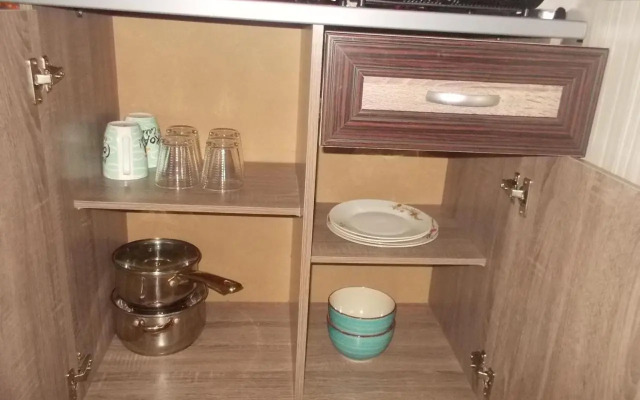 Estien’s cozy condo to stay with kitchen