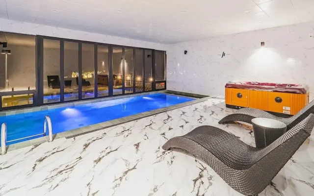 Gapyeong JH Poolvilla & Glamping