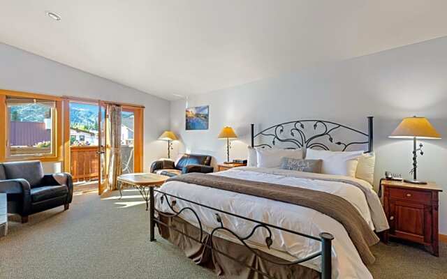 Solstice Suites