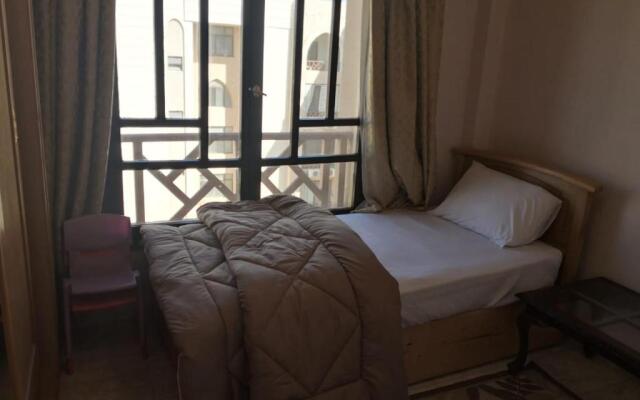 Al Rehab City Full VIP Serviced Apartment, Cairo