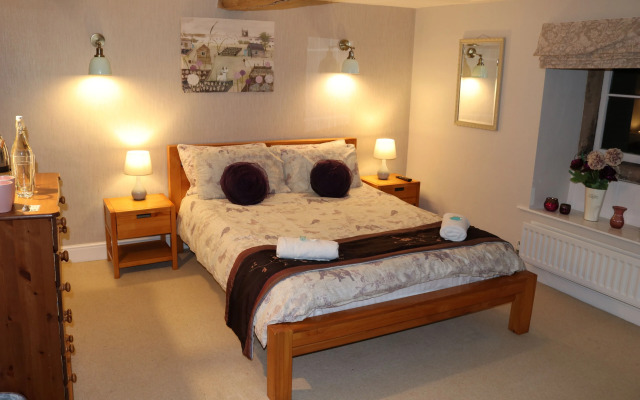 Gratton Grange Farm B&B