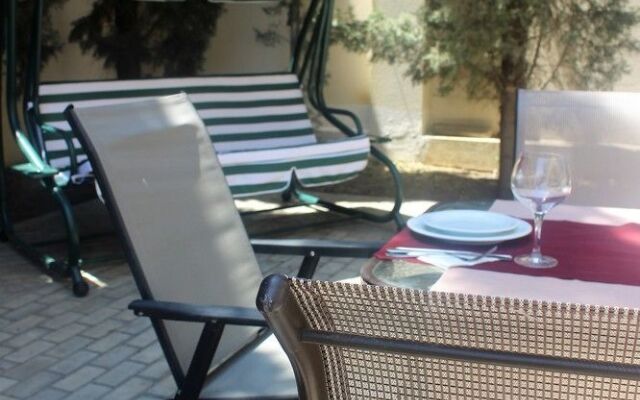 Garden Villa Hotel