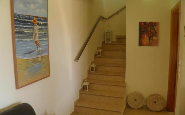Sea House Lahania