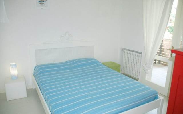 Elegant Villa a few Meters From the Beach