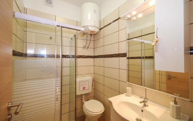Amazing Home in Ika With Wifi and 1 Bedrooms