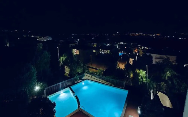 Nicole House With Stunning View And Pool