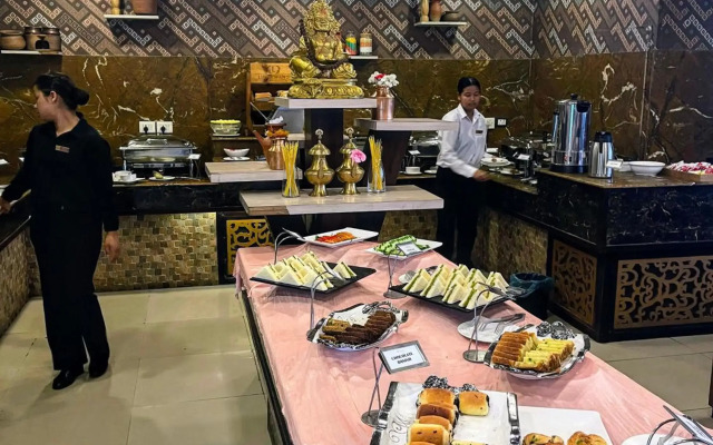 Yatri Suites and Spa