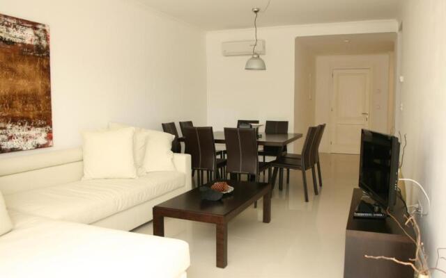 Green Park Punta 2