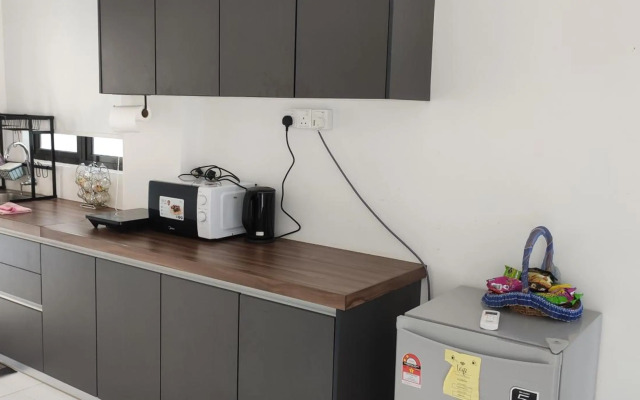 Professional HomeStay D' Alor Setar