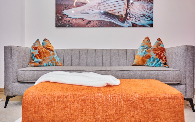 Makao By Edmor Suites