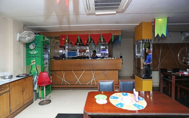 OYO 24855 Ambassador Hotel