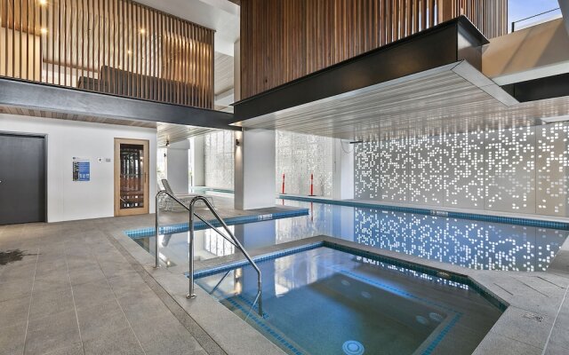 Hope Street Apartments by CLLIX