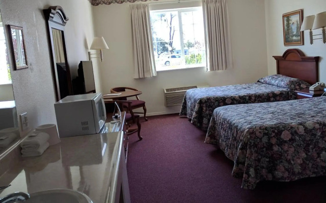 Lighthouse Inn