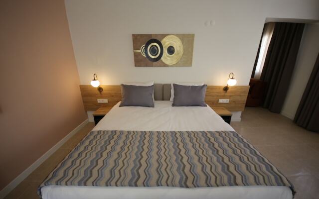 Spilos Gumuldur Hotel