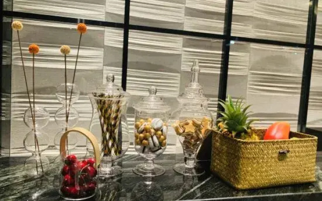 Yue Hotel (Pingxiang Autumn Harvest Plaza)