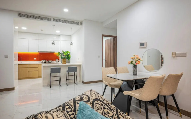 SUNWAH PEARL Premier Residence