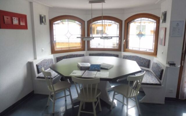 Apartment Theresli Saas-Almagell