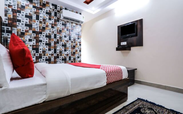 OYO 15259 Smart City