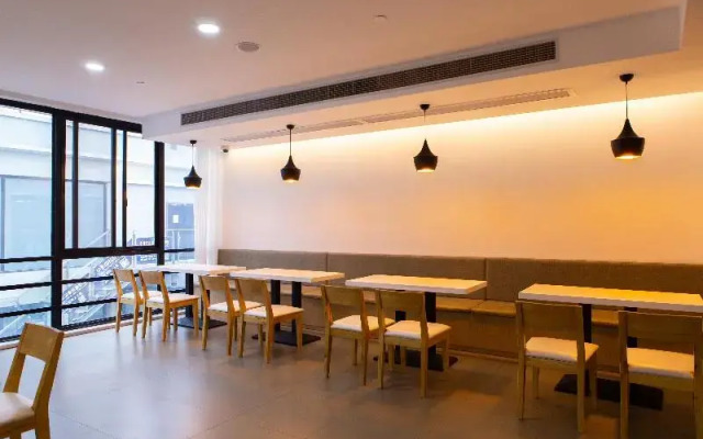 Hanting Hotel Shanghai Songjiang Sheshan Store