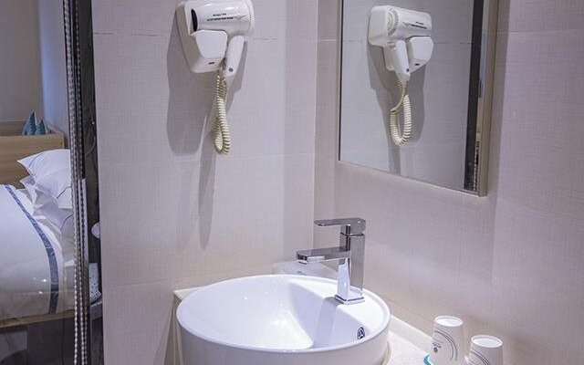 City Convenient Zhuzhou Sports Centre