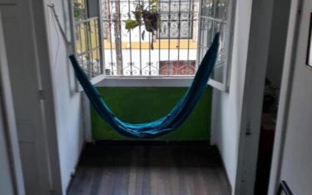 La Casa Cafe Guesthouse