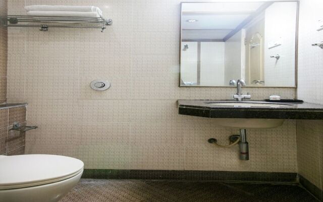 Oyo 41076 Hotel Dhiraj Residency
