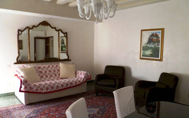 VeniceIN Apartments