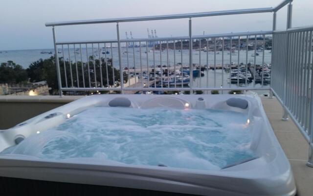 Seagull Penthouse Marsaxlokk