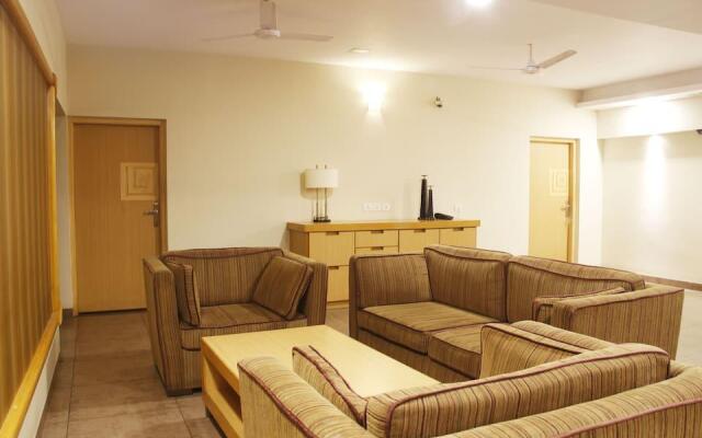 Classic Luxury Service Apartment