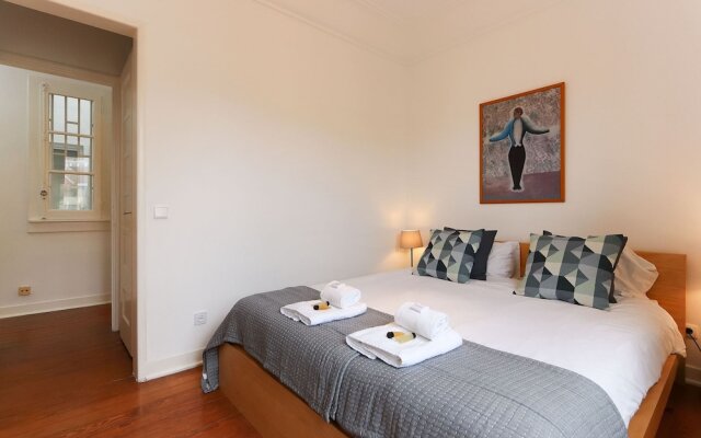Avenida Liberdade Elegant by Homing
