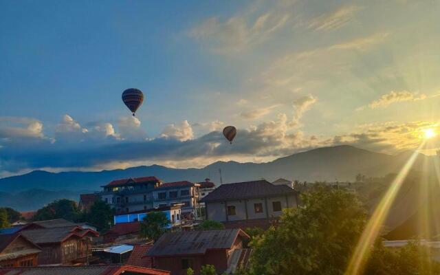 Vang Vieng Trendy Hotel