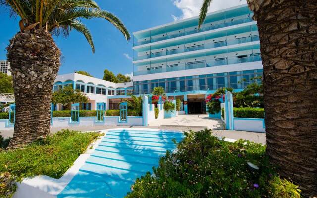 Belair Beach Hotel