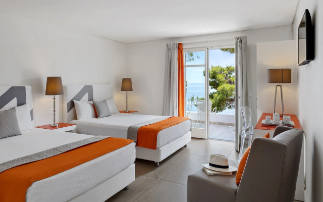 Marpunta Resort