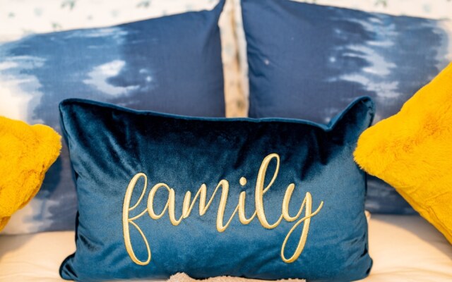 The Surf Hollywood Beach