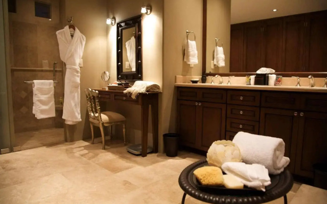 Alegranza Luxury Resort