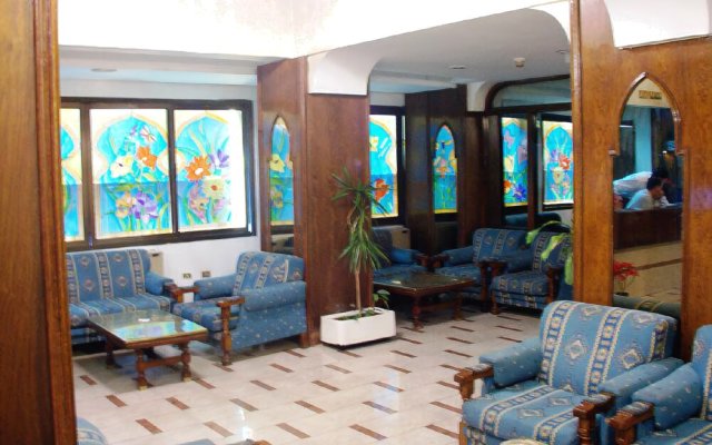Cairo Khan Hotel