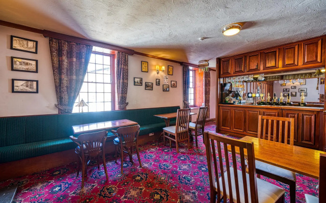 George and Dragon Dent