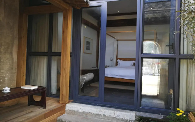 SU House